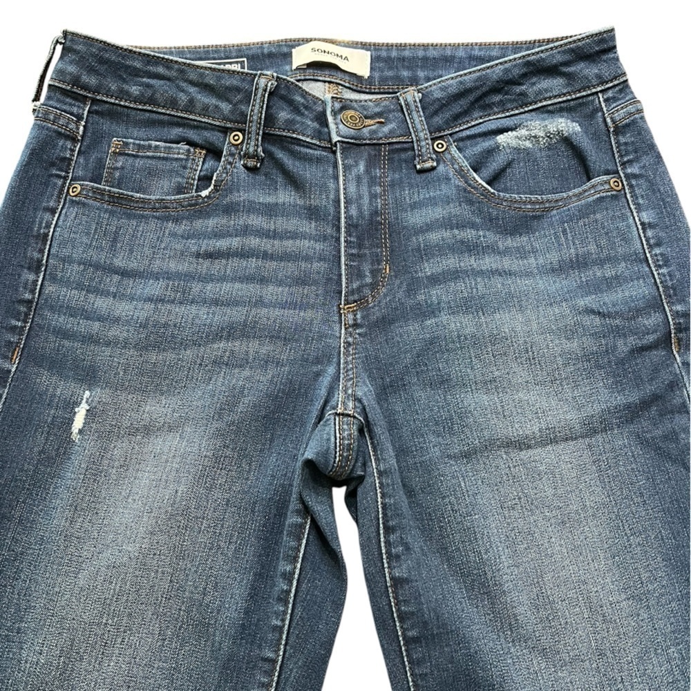 Sonoma Goods For Life Capri Jeans Lightly Distressed Size 6 - Picture 6 of 9